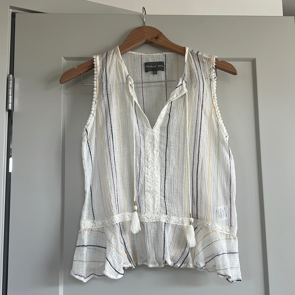 Michael Stars sleeveless cotton/rayon blend blouse.